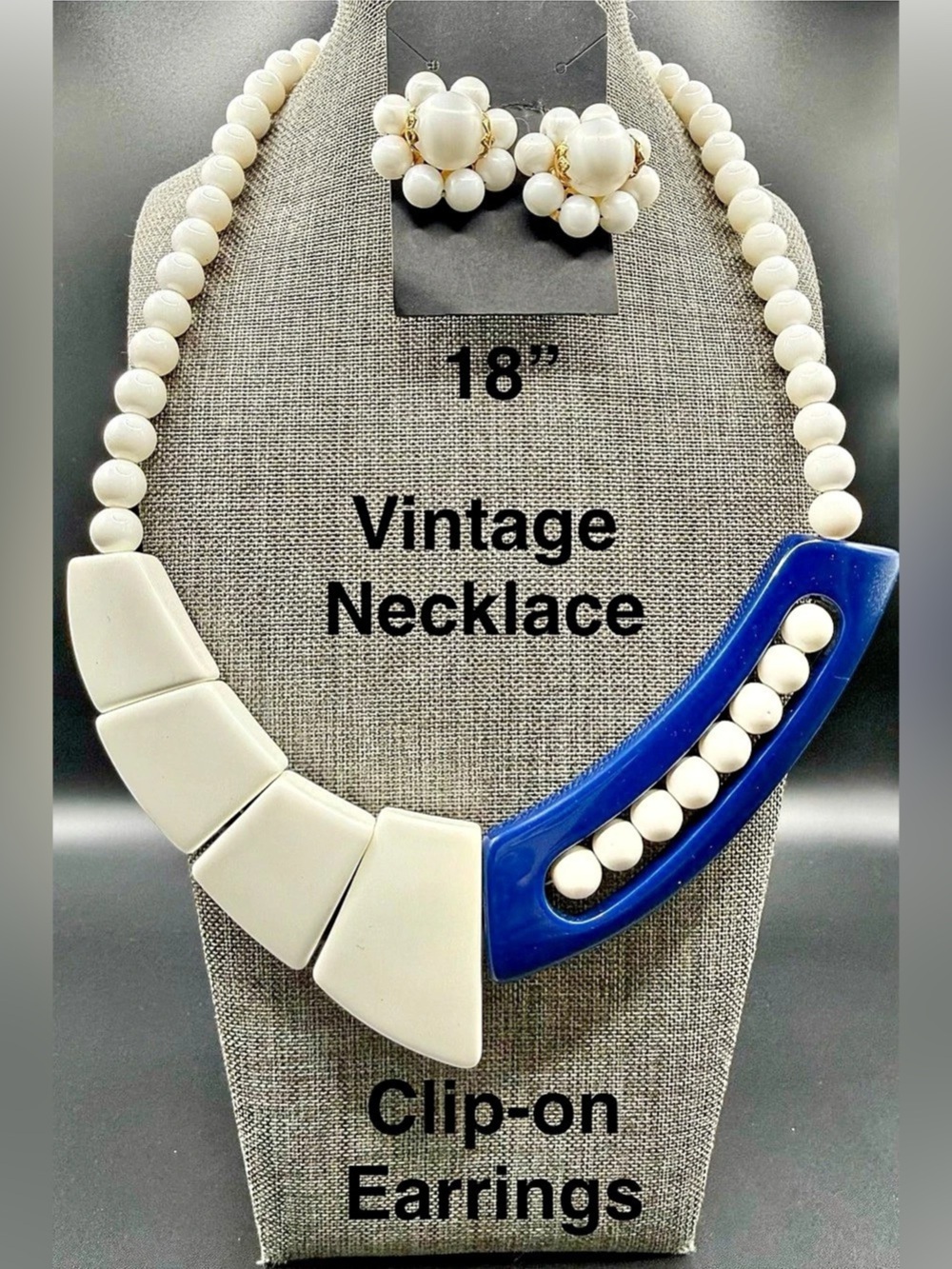 Vintage 18" Beaded Necklace Blue & White